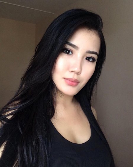 Хулаева Айса Николаевна