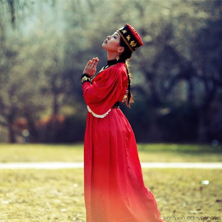 Калмычка в нац костюме