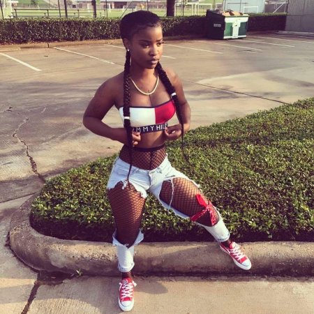 Самая красивая лилипутка