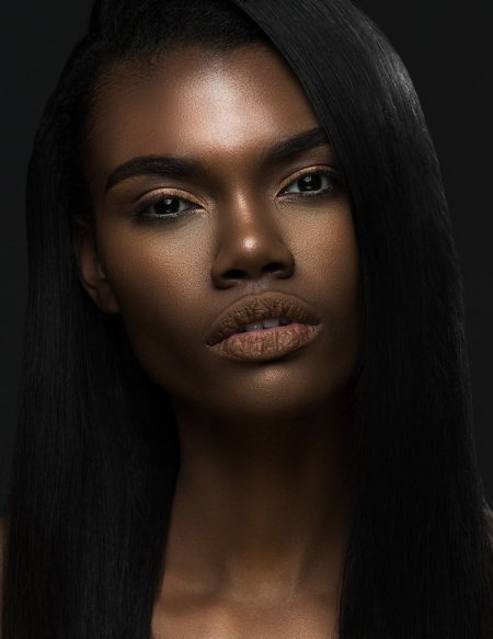 Линда Браун темнокожая