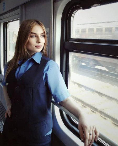 Проводница РЖД