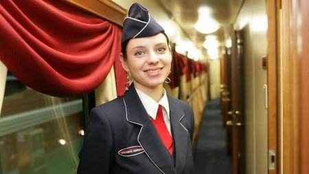 Костюм проводницы железнодорожников РЖД