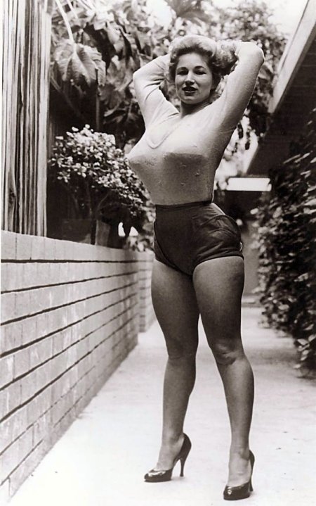 Вирджиния Мириам Белл