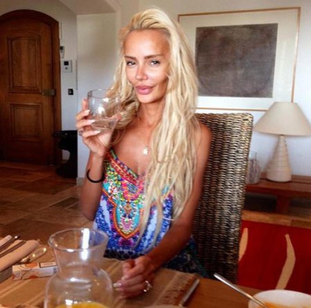 Светская львица Кристина Сысоева