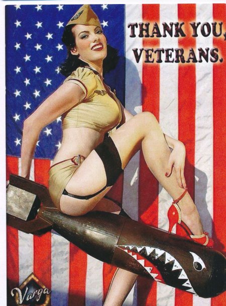 Пин ап в стиле милитари