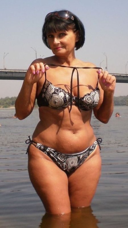 Русские зрелые в купальниках