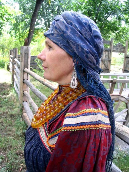 Девичий костюм старообрядцев «Поляков» Томской губернии