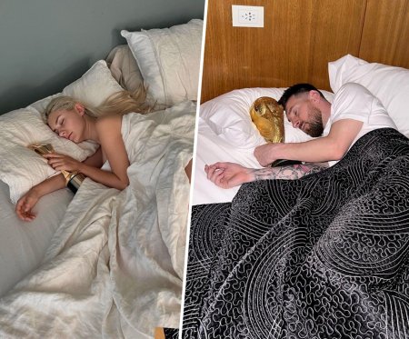 Месси с Кубком мира в кровати