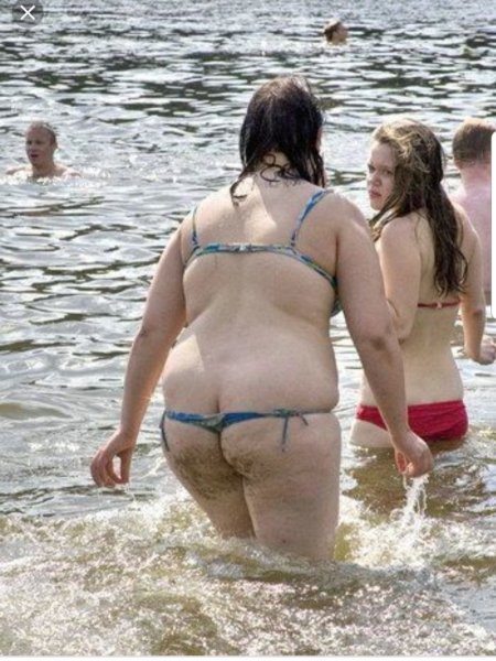 Толстые бабы в купальниках