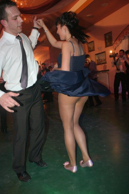 Под платьем на корпоративе