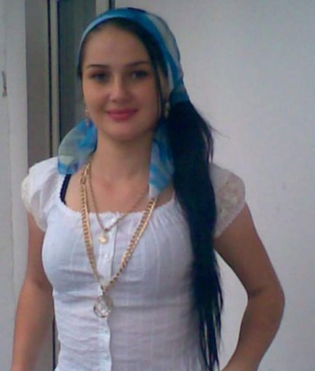 Чеченские девушки