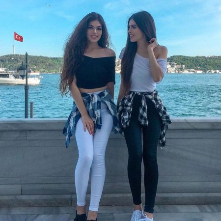 Близнецы Gülcan Sahinur одежда