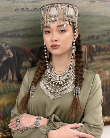 Казахские прически женские