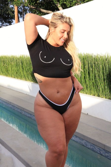 Stephanie Viada в бикини