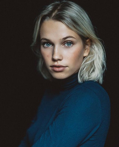 Тея Софи лох Несс