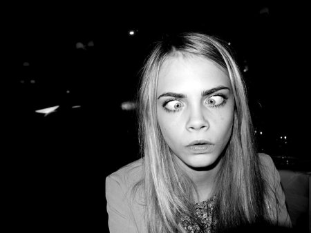 Кара Делевинь глаза