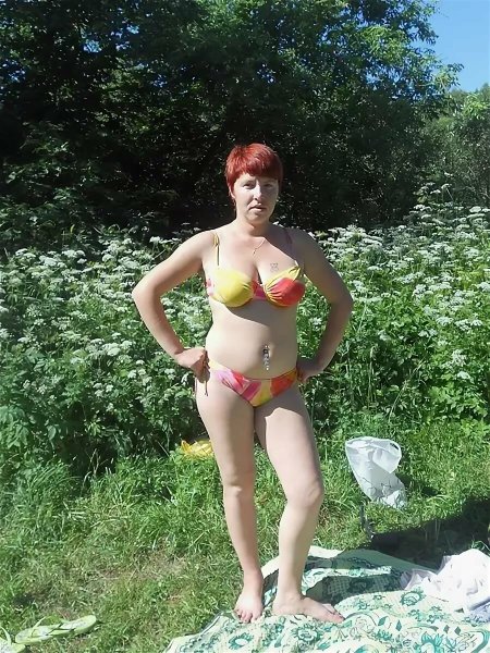 Женщина на даче