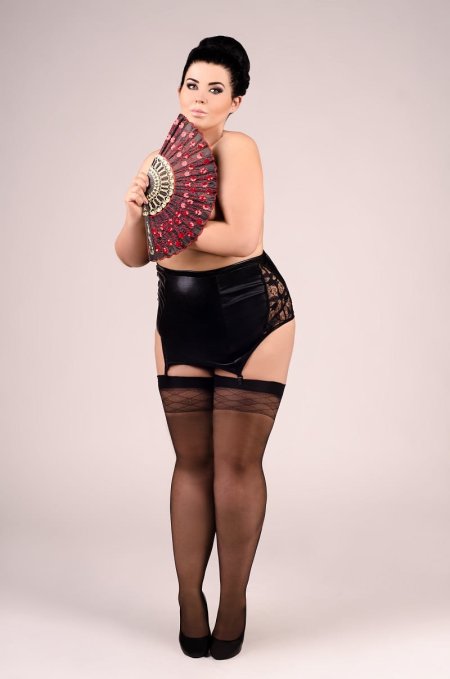 Чулки с поясом плюс сайз