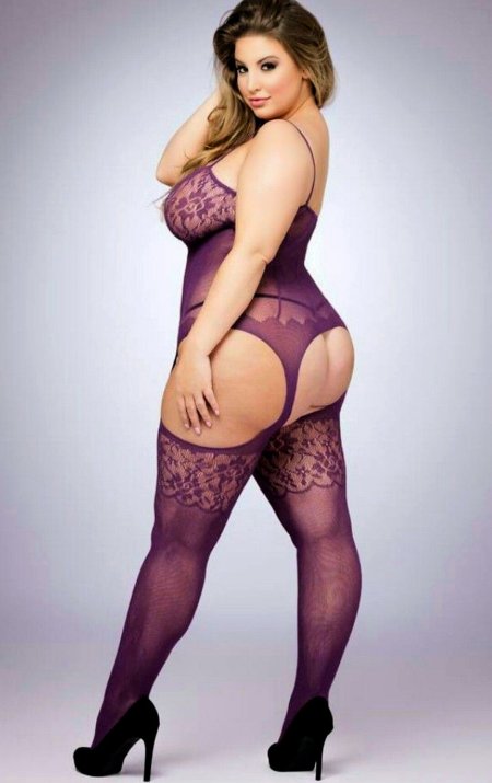 Эшли Алексис сайз плюс