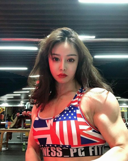 Юань херонг косплей