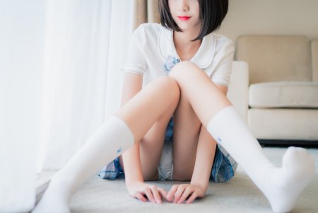 Азиатки в носках