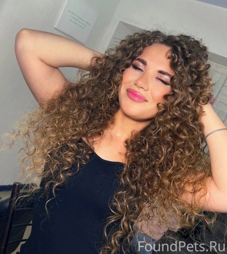 Красивая девушка