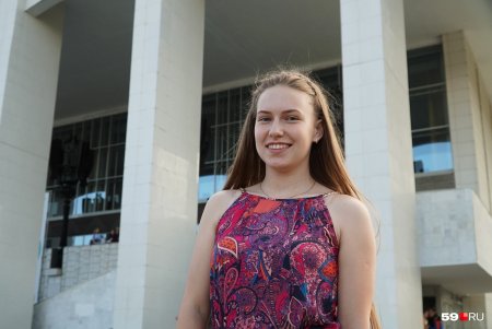 Оля Мещурова