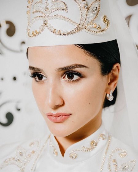 Эмилия осетинка