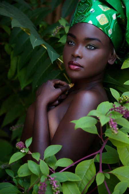 Темнокожие девушки