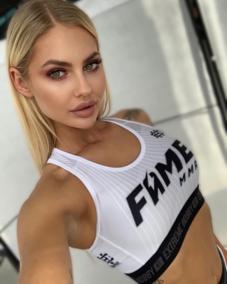 UFC Камилла Смогулецка