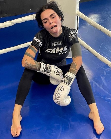 Камила смогулецкая MMA