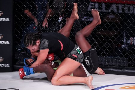 Камила Смогулецка боец ММА