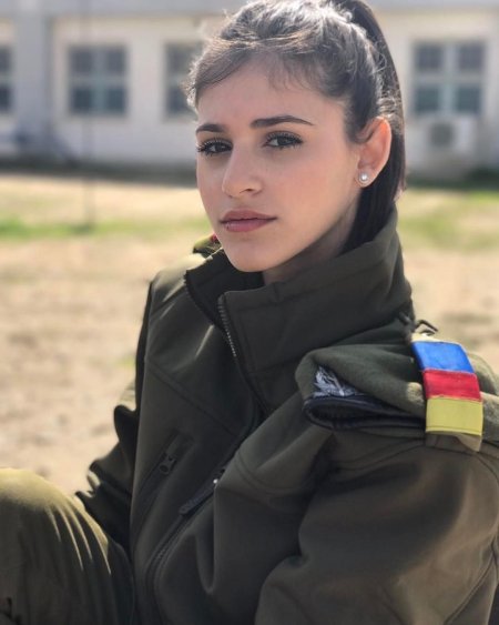 Еврейка девушка