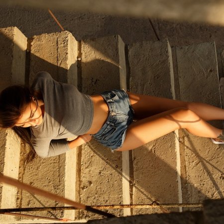 Девушка вид сверху