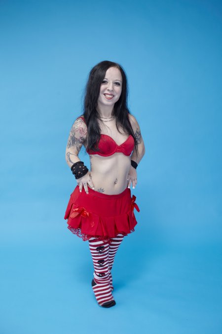 Лилипут девушка