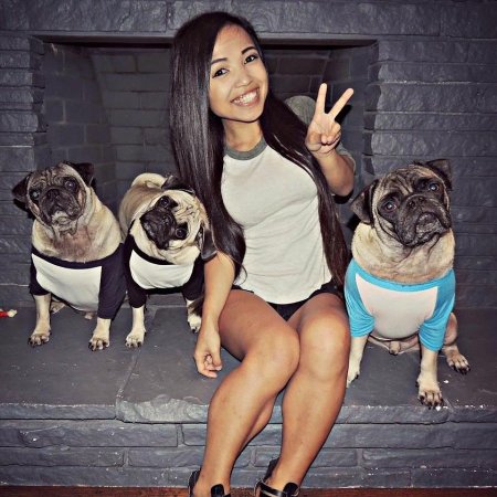 Карликовая девочка