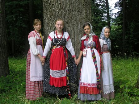 Национальный костюм Карелии вепсы