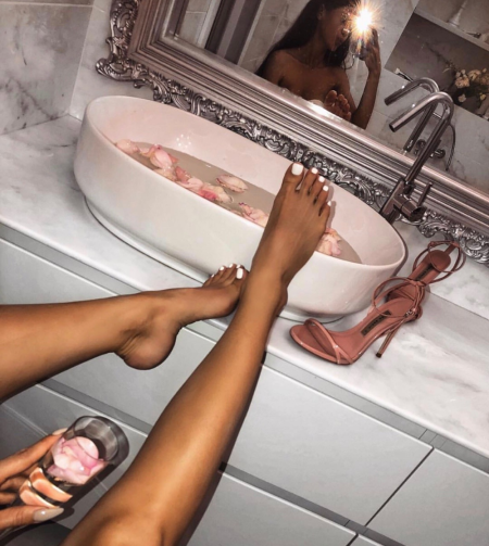 Кристина Свит LUXURYGIRL ступни