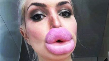 Большие силиконовые губы