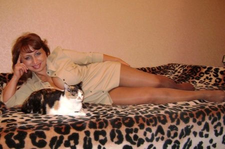 Взрослых женщин домашние