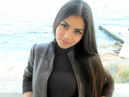 Красивые армянки