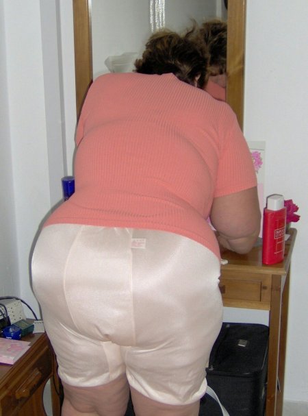 Толстые женщины в рейтузах