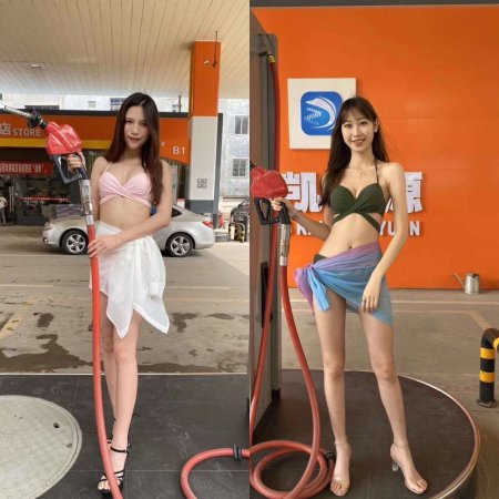 Девушка на бензоколонке