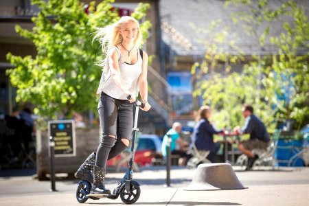 Самокат для девочки