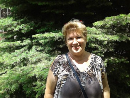 Лариса 54 года Евпатория