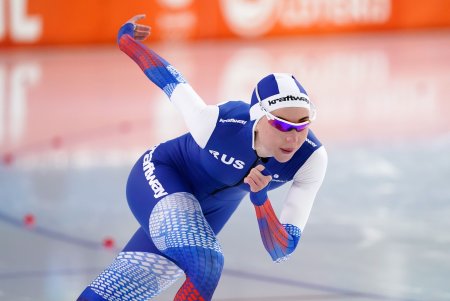 Конькобежка Анни Фризингер