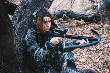 Охотник с арбалетом