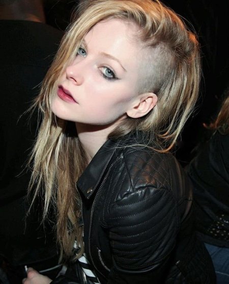 Натали Дормер выбритый висок