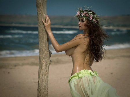 Ню наших девушек на Гоа