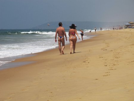 Дикий пляжный отдых